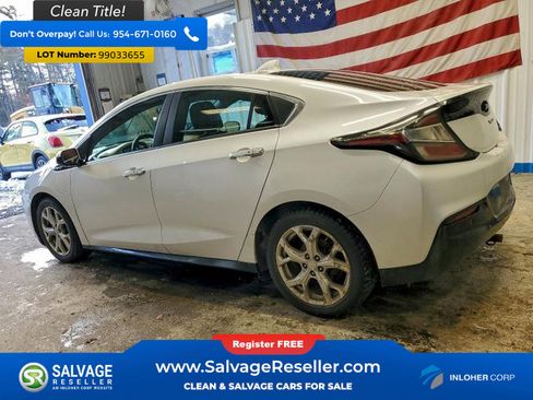 Used 2017 Chevrolet Volt Premier w/ Driver Confidence II Package image 3