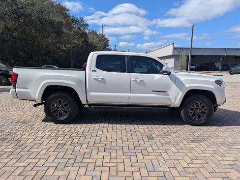 Certified 2023 Toyota Tacoma SR5 image 12