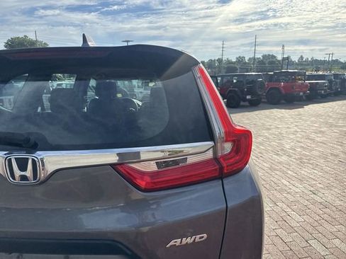 Used 2018 Honda CR-V LX image 11