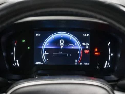 Certified 2024 Toyota Corolla Cross XLE image 24