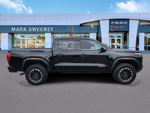 New 2026 GMC Canyon AT4 AWD/4WD image 29