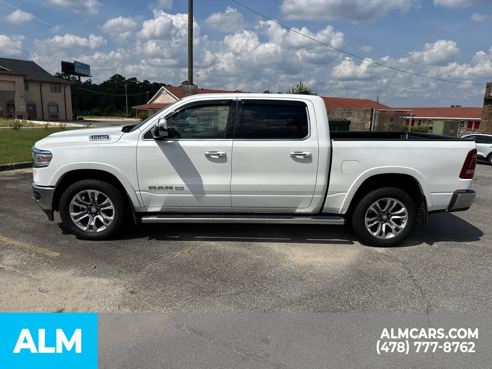 Used 2022 RAM 1500 Limited AWD/4WD image 9