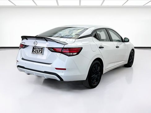 Used 2025 Nissan Sentra S FWD image 4