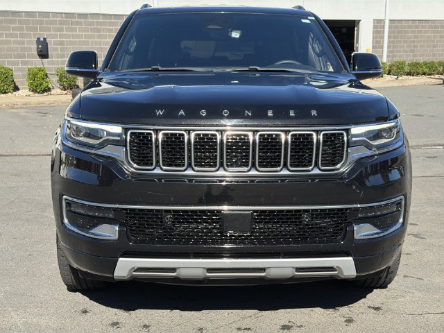 Used 2024 Jeep Wagoneer L Series II w/ Flexible Seating Group AWD/4WD image 15