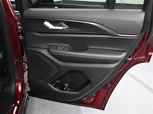 New 2025 Jeep Grand Cherokee Laredo image 20