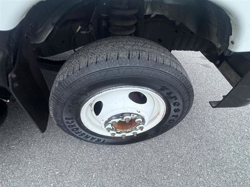 Used 2014 Ford E-450 and Econoline 450 Super Duty w/ Shuttle Bus Prep Package image 26