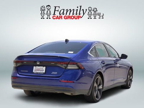 Used 2023 Honda Accord Sport image 4