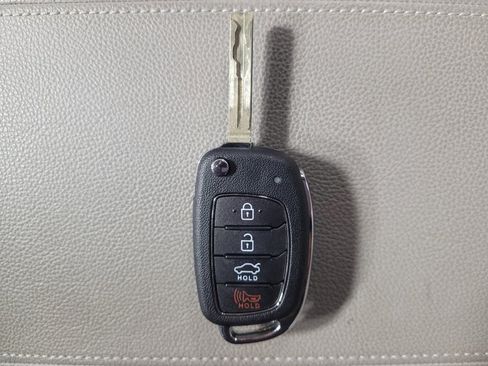 Used 2018 Hyundai Sonata ECO image 32