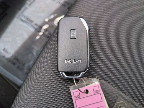 Certified 2024 Kia Forte GT-Line FWD image 33