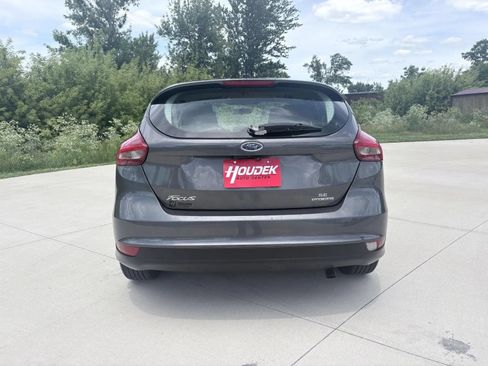 Used 2015 Ford Focus SE FWD image 5