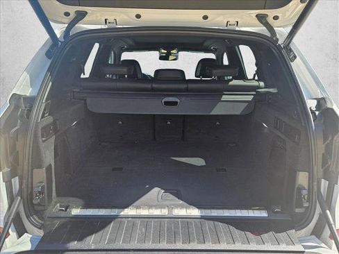 Used 2022 BMW X5 xDrive45e w/ M Sport Package image 7
