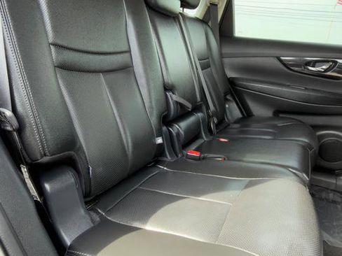 Used 2020 Nissan Rogue SL image 43