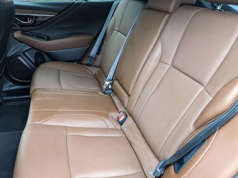 Used 2025 Subaru Outback Touring AWD/4WD image 25