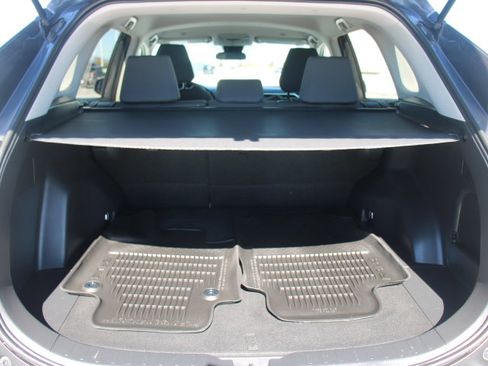 Used 2024 Toyota RAV4 XLE FWD image 16