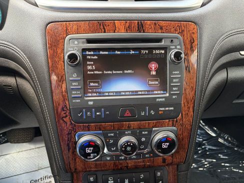 Used 2014 Chevrolet Traverse LTZ AWD/4WD image 13