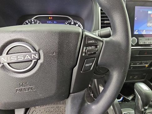 Used 2022 Nissan Frontier SV RWD image 23