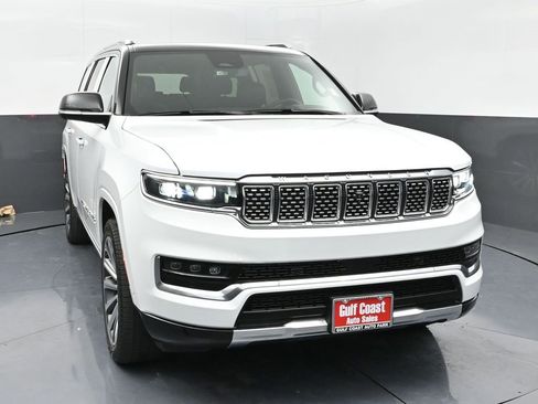 Used 2024 Jeep Grand Wagoneer Series I image 3