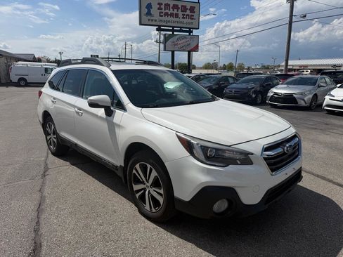 Used 2018 Subaru Outback 2.5i Limited AWD/4WD image 4