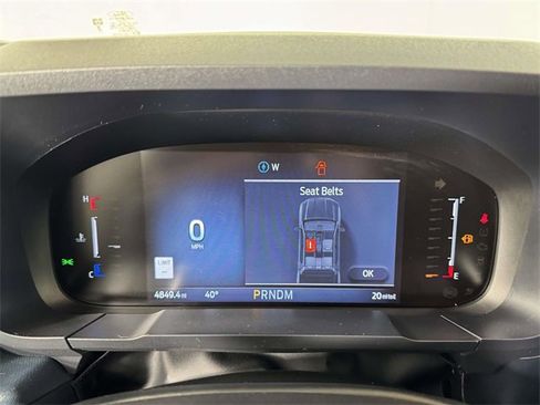 Used 2025 Ford Maverick Tremor image 3