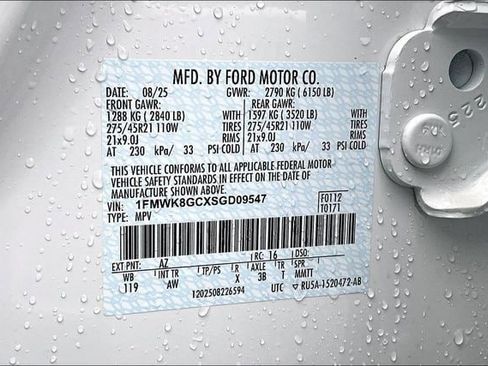 Used 2025 Ford Explorer ST w/ Sun And Sound Package image 21