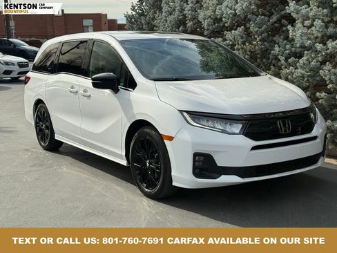 Used 2025 Honda Odyssey Sport-L image 13
