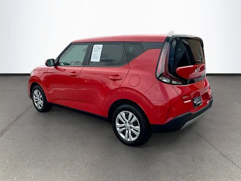 Certified 2024 Kia Soul LX FWD image 5