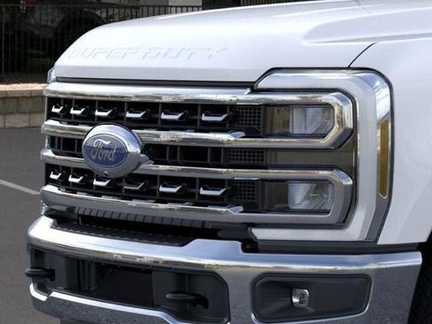 New 2026 Ford F250 Lariat w/ Chrome Package image 17