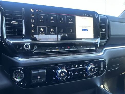 New 2026 GMC Sierra 1500 Elevation image 11