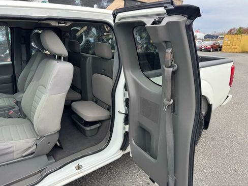 Used 2018 Nissan Frontier S w/ Work Truck Package image 37