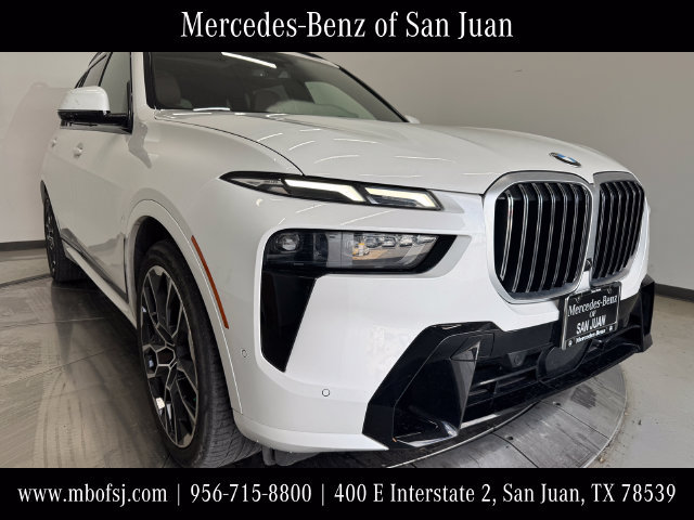 Used 2023 BMW X7 xDrive40i w/ M Sport Package AWD/4WD image 1