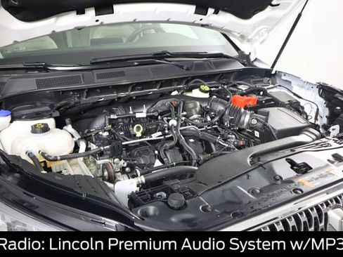 Used 2022 Lincoln Corsair Reserve w/ Equipment Group 201A image 19