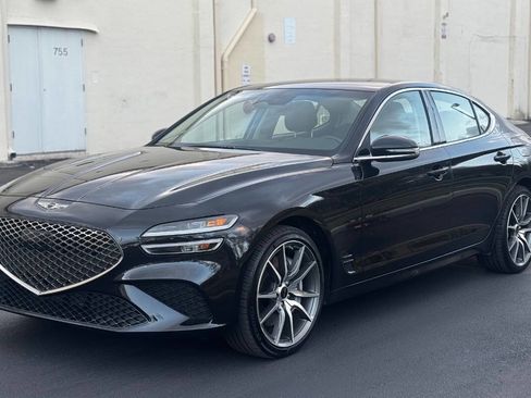 Used 2025 Genesis G70 2.5T image 51