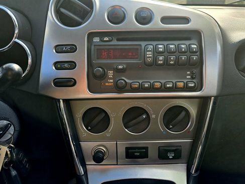 Used 2003 Pontiac Vibe Base w/ Power Group Value Package image 23