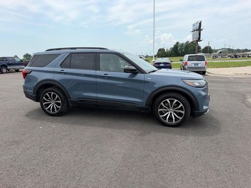 Used 2026 Ford Explorer ST-Line AWD/4WD image 4