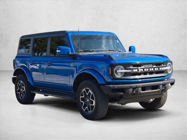 Used 2024 Ford Bronco Outer Banks AWD/4WD image 3
