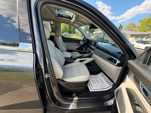 Used 2021 Kia Telluride EX w/ EX Premium Package AWD/4WD image 13
