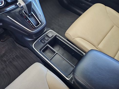 Used 2015 Honda CR-V Touring image 25