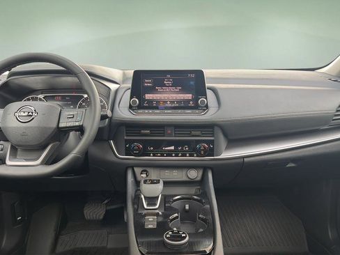 New 2026 Nissan Rogue SV AWD/4WD image 7