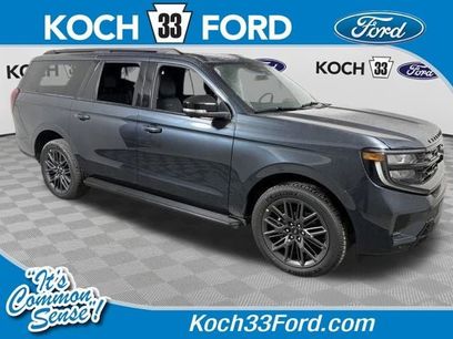 New 2026 Ford Expedition Max Platinum w/ Stealth Appearance Package