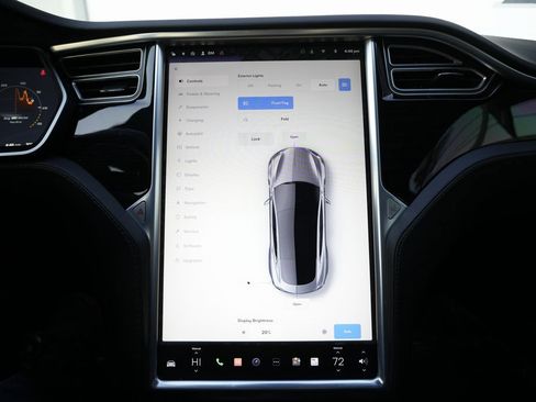 Used 2017 Tesla Model S 75D image 46