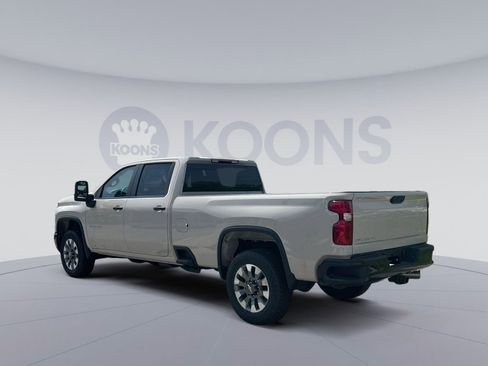 New 2026 Chevrolet Silverado 2500 Custom w/ Custom Value Package AWD/4WD image 4