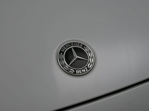 Used 2022 Mercedes-Benz GLA 250 4MATIC image 13