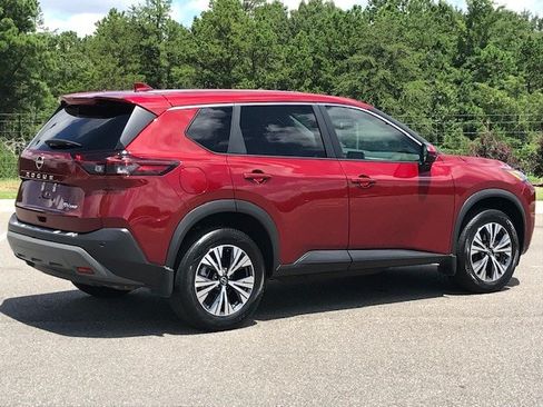 Used 2022 Nissan Rogue SV AWD/4WD image 4