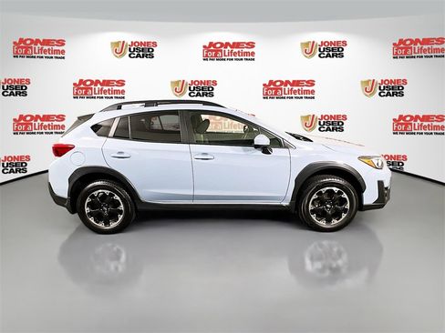 Used 2023 Subaru Crosstrek 2.0i Premium image 16