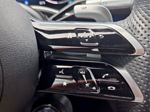 Used 2022 Mercedes-Benz SL 63 AMG 4MATIC image 27