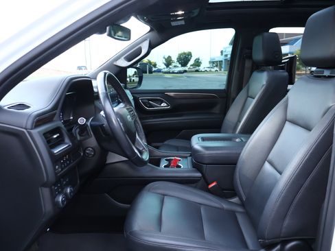 Used 2023 Chevrolet Tahoe Z71 w/ Luxury Package AWD/4WD image 11