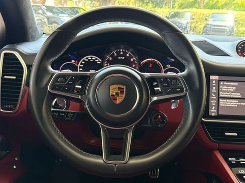 Used 2021 Porsche Cayenne GTS AWD/4WD image 11