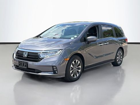 Used 2023 Honda Odyssey EX-L image 2