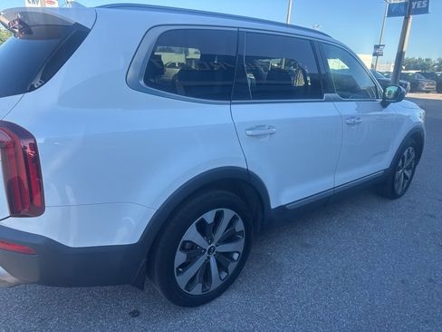 Used 2020 Kia Telluride S FWD image 5