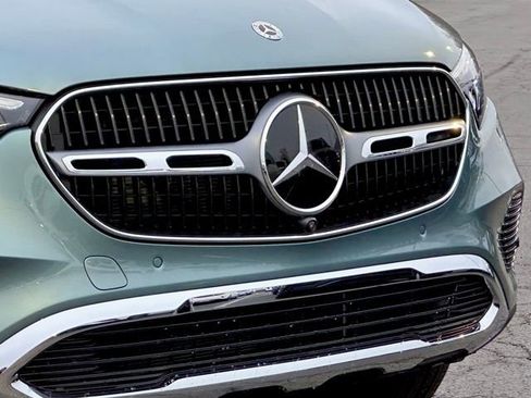 New 2026 Mercedes-Benz GLC 300 4MATIC image 2